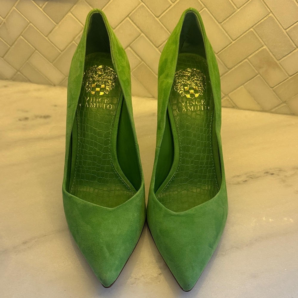 Vince Camuto Green Suede Pointed-Toe Pumps